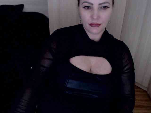Mistress-Demi