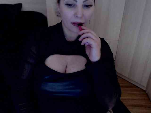 Mistress-Demi