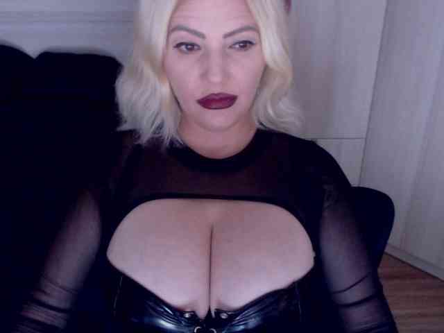 Mistress-Demi