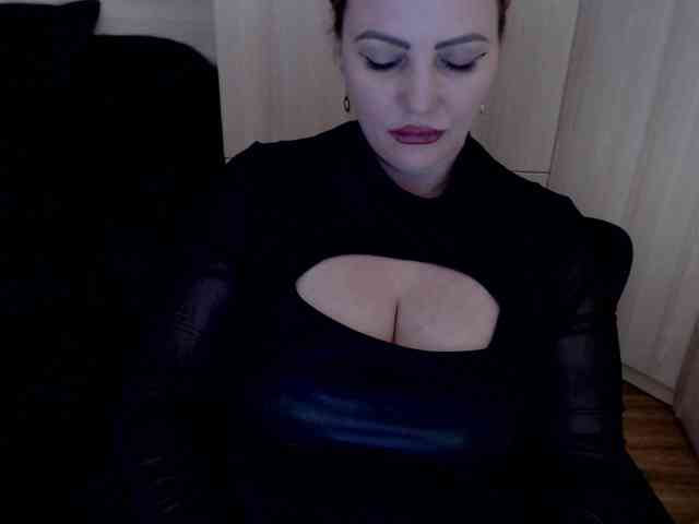 Mistress-Demi