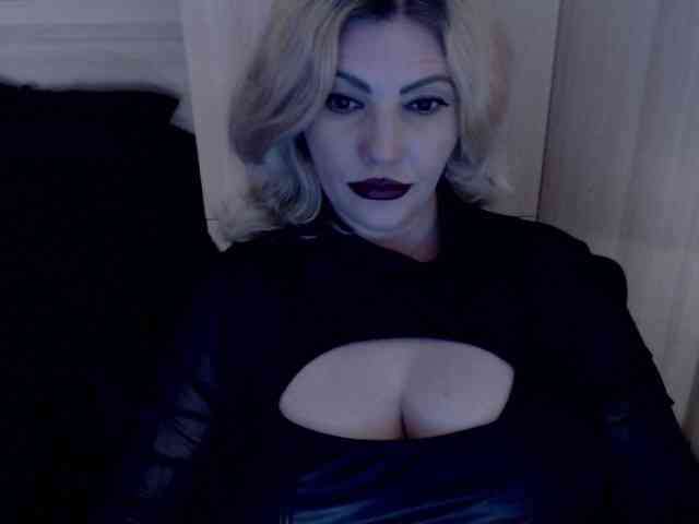 Mistress-Demi