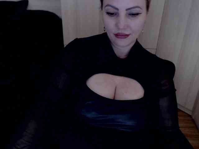 Mistress-Demi webcam