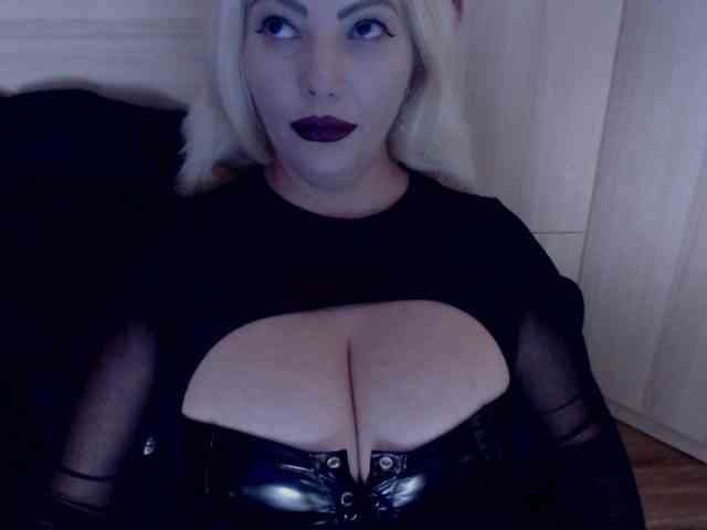 Mistress-Demi