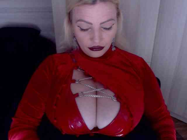 Mistress-Demi webcam