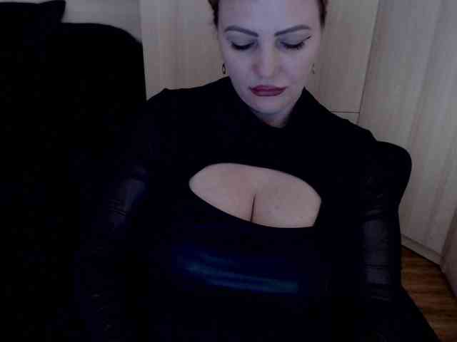 Mistress-Demi