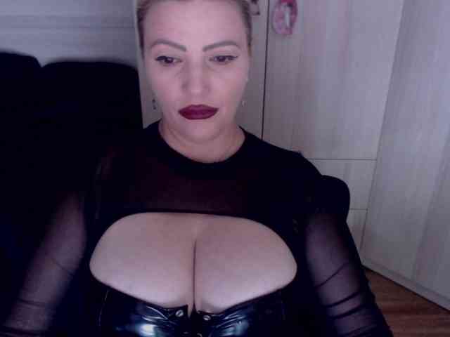 Mistress-Marilyn