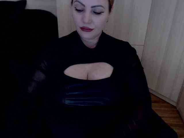 Mistress-Demi webcam