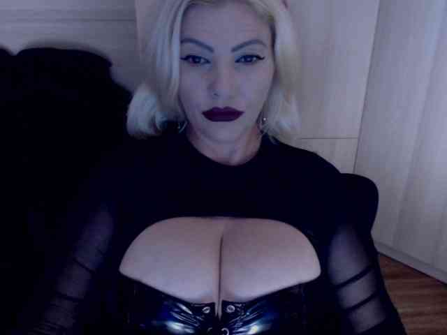 Mistress-Marilyn - Girl 