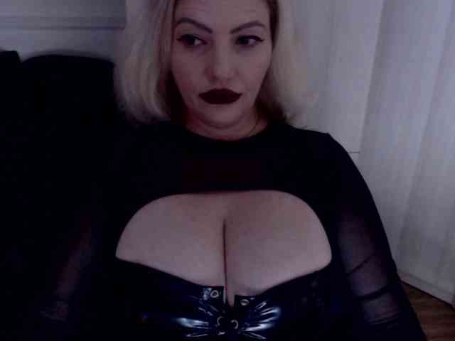 Mistress-Demi