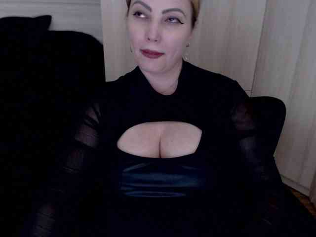 Mistress-Demi