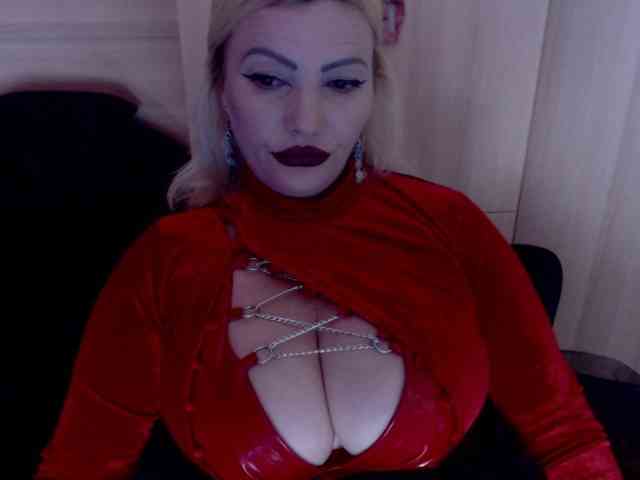 Mistress-Demi webcam