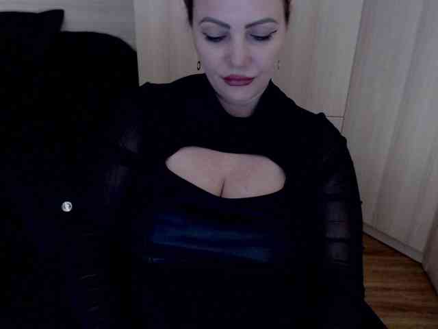 Mistress-Demi