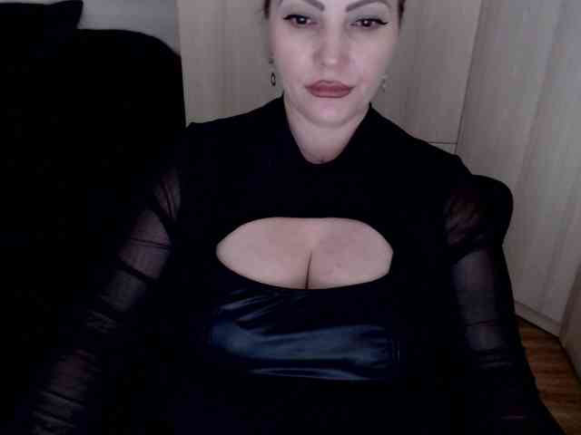 Mistress-Demi