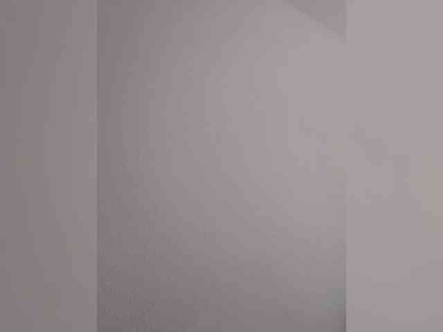 MissMiaX webcam