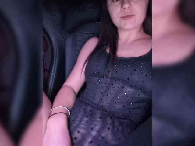 MissMiaX webcam