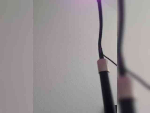 MissMiaX webcam
