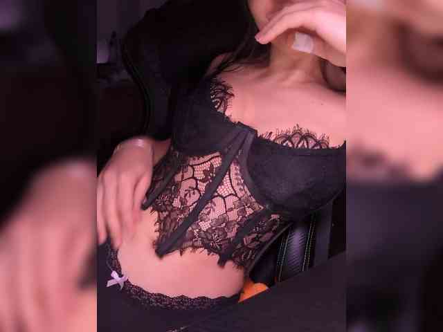 MissMiaX