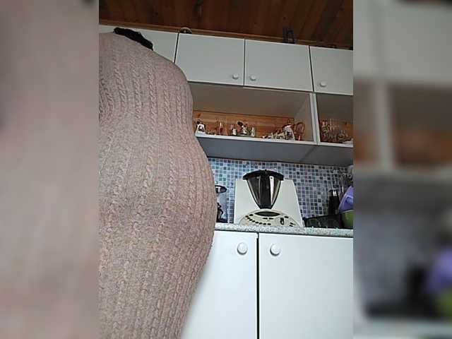 Lana503's BongaCams show and profile