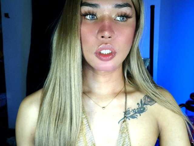 go to chat with Hotfuckingprincessx
