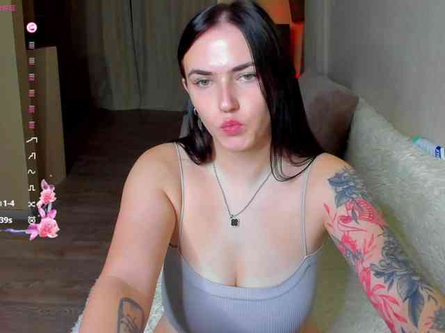 witch-lady18 Live Webcam on BongaCams