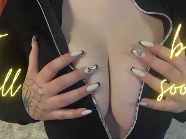 witch-lady18 webcam