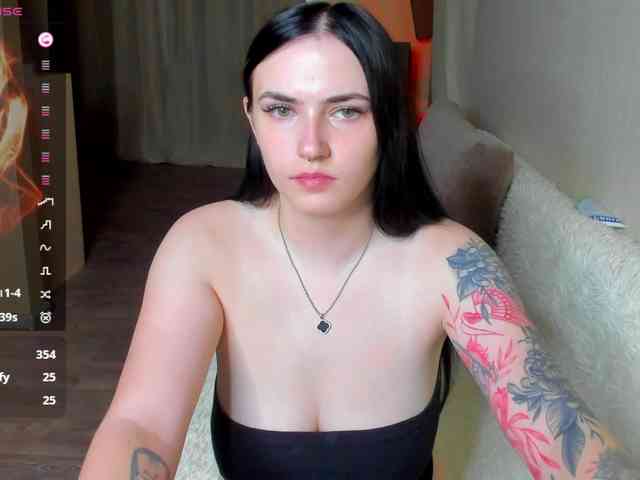 witch-lady18 webcam