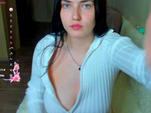 witch-lady18 webcam