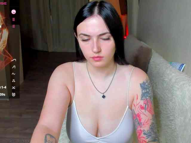 witch-lady18 webcam