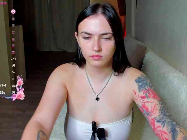 witch-lady18 webcam