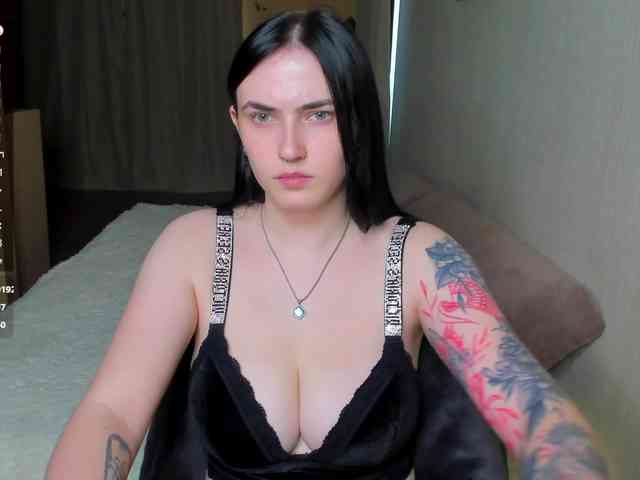 witch-lady18 webcam