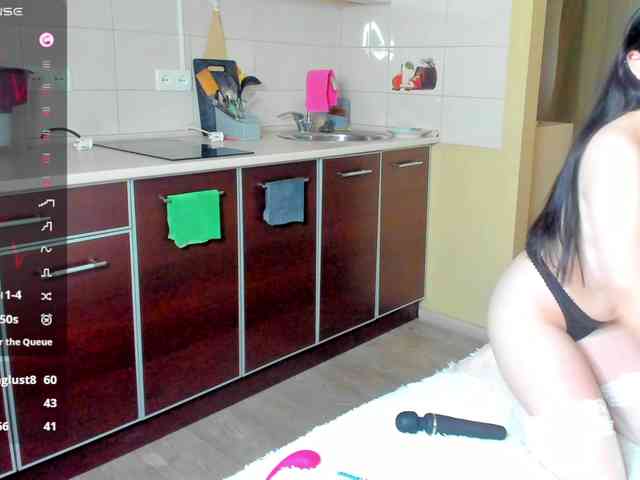 witch-lady18 webcam