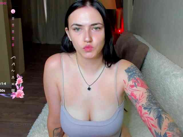 witch-lady18 webcam