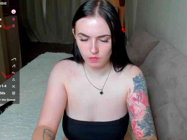 witch-lady18 webcam
