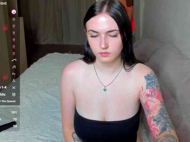 witch-lady18 webcam