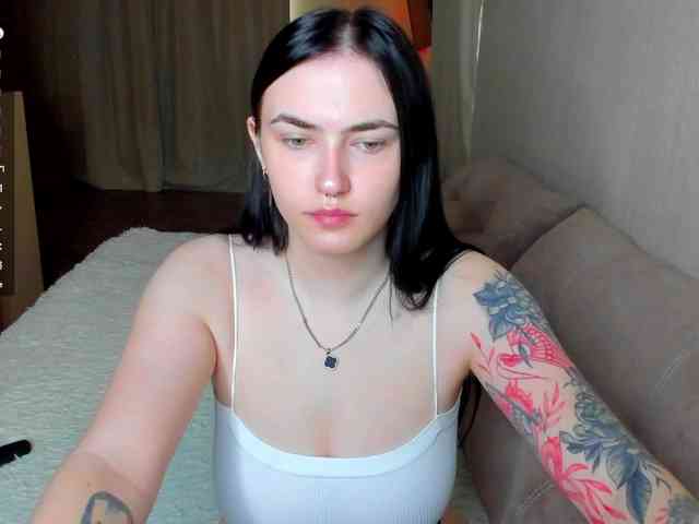 witch-lady18 webcam