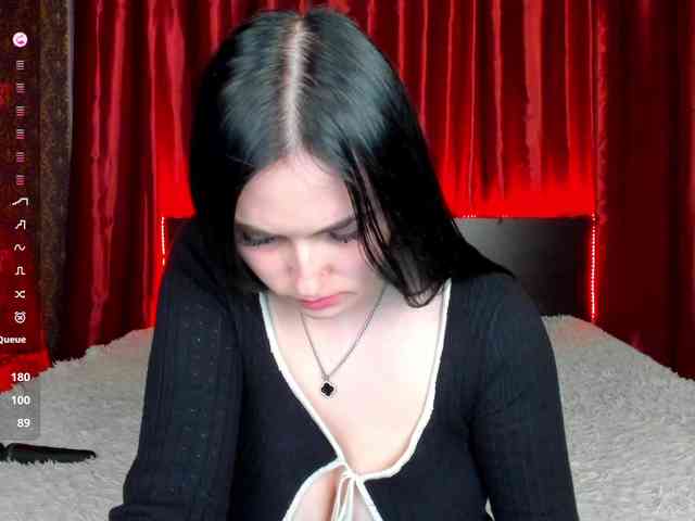 witch-lady18 webcam