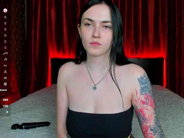 witch-lady18 webcam