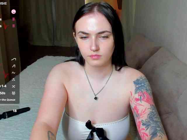 witch-lady18 webcam