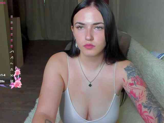witch-lady18 webcam