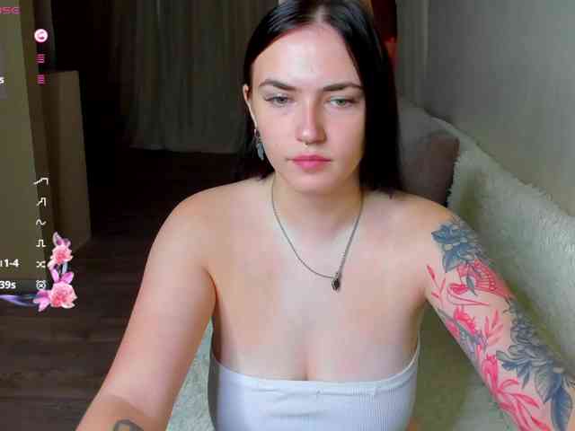 witch-lady18 webcam