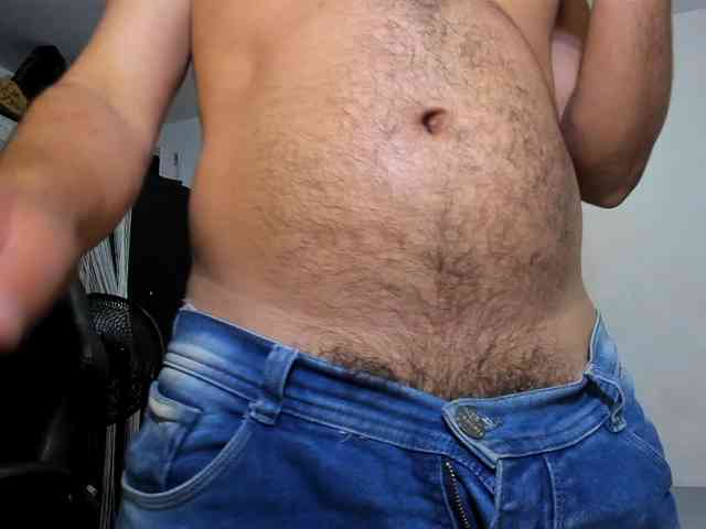 diegohairyman Sex Cam Show