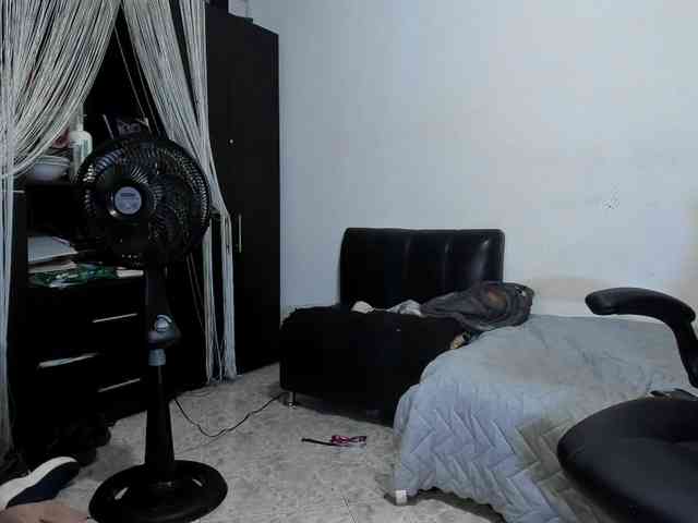 diegohairyman Sex Cam Show