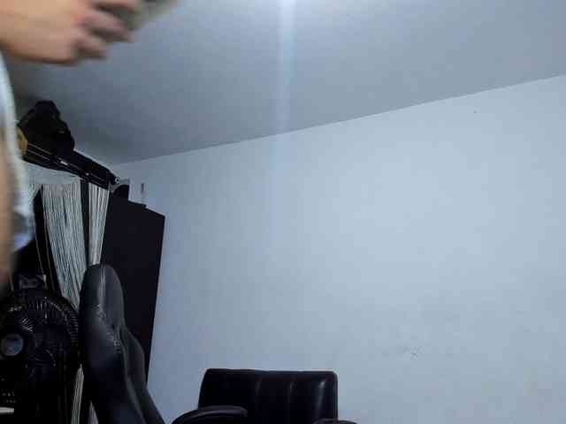 diegohairyman Sex Cam Show