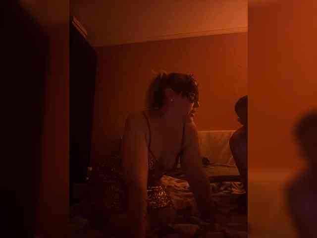 AlyaKissMy webcam