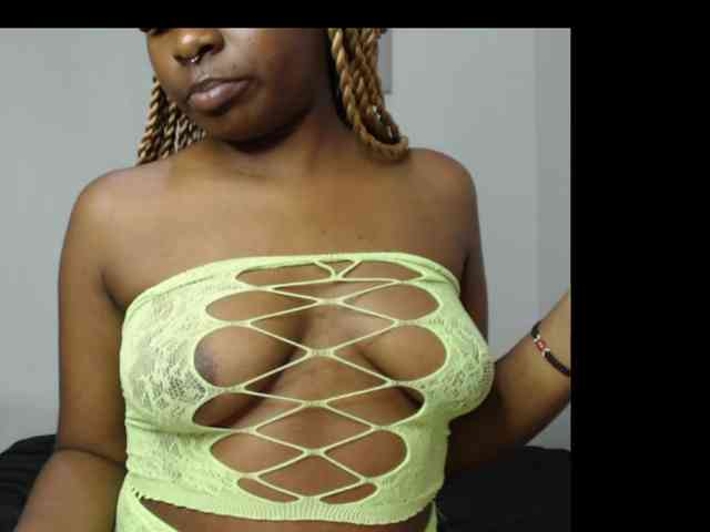 sexy-goddess- Live Webcam on BongaCams