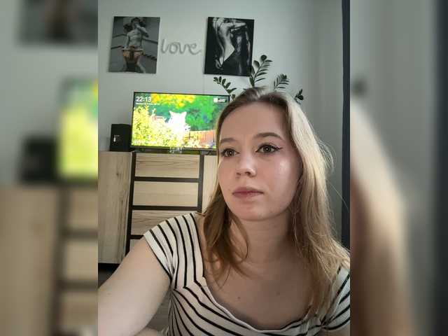 mariaaa-1 live cam on BongaCams