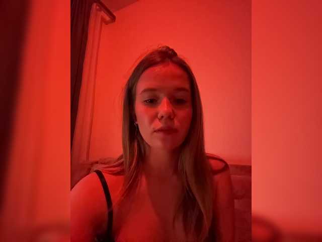 mariaaa-1 live cam on BongaCams