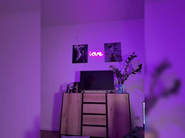 mariaaa-1 live cam on BongaCams