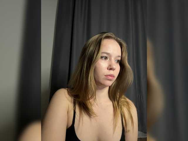 mariaaa-1 live cam on BongaCams