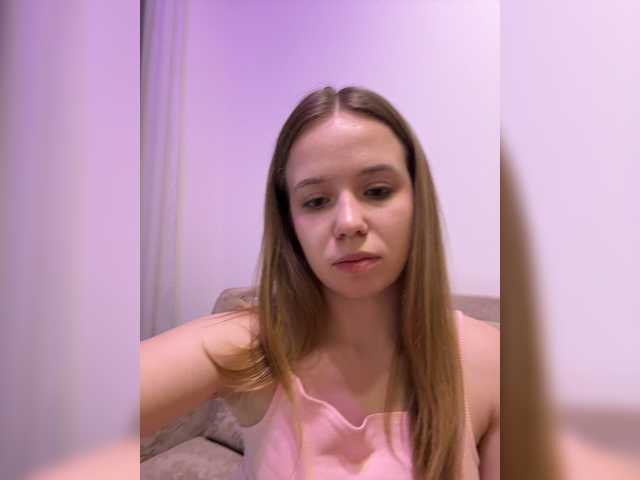 mariaaa-1 live cam on BongaCams